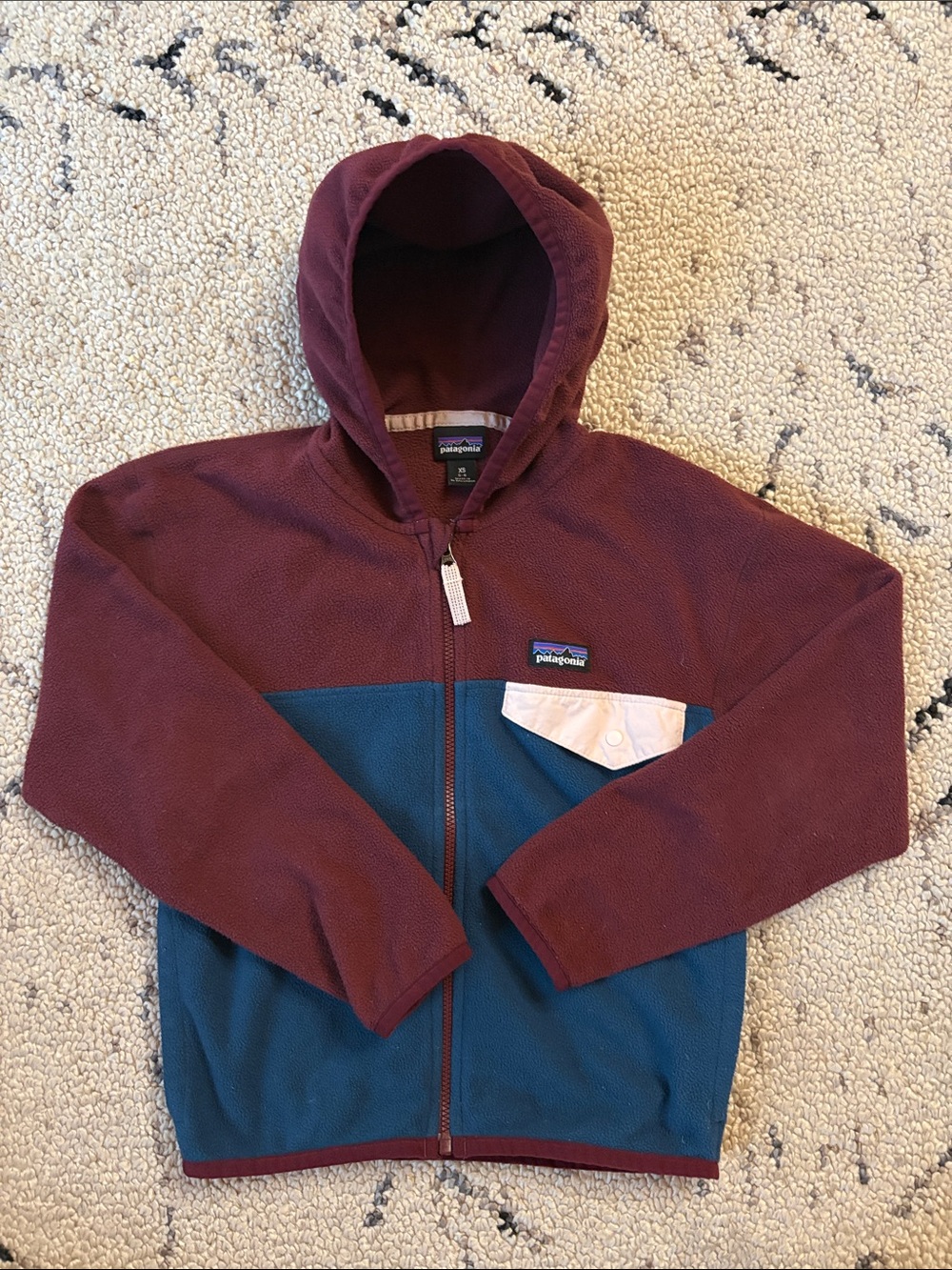 Patagonia kids Fleece Jacket (5/6) EUC